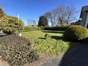 Photo 33- click for photo gallery